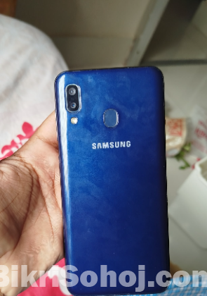 Samsung Galaxy A20